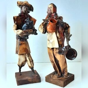 VTG Rare Folk Art Old Couple Wired Paper Mache Figurine Wood Base